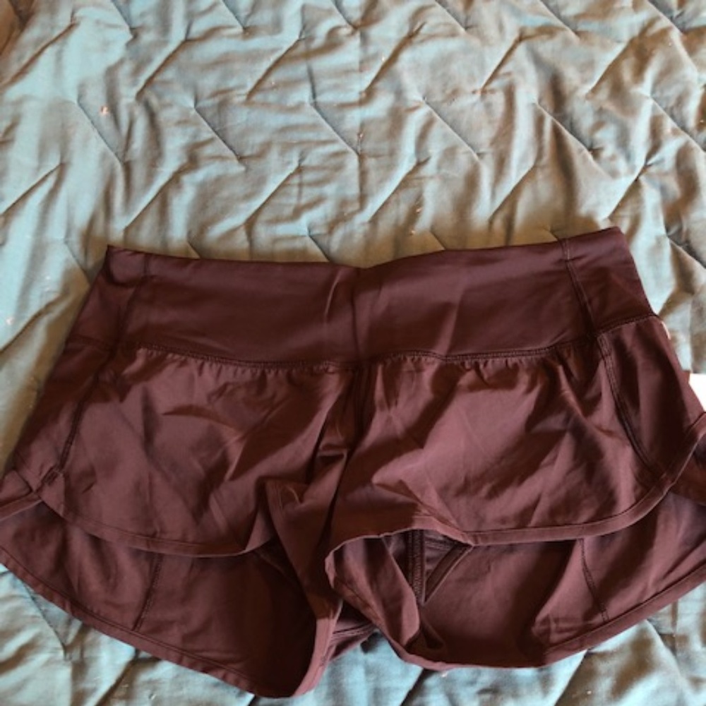 Lululemon Speed Short Block It Size 8 (Black)